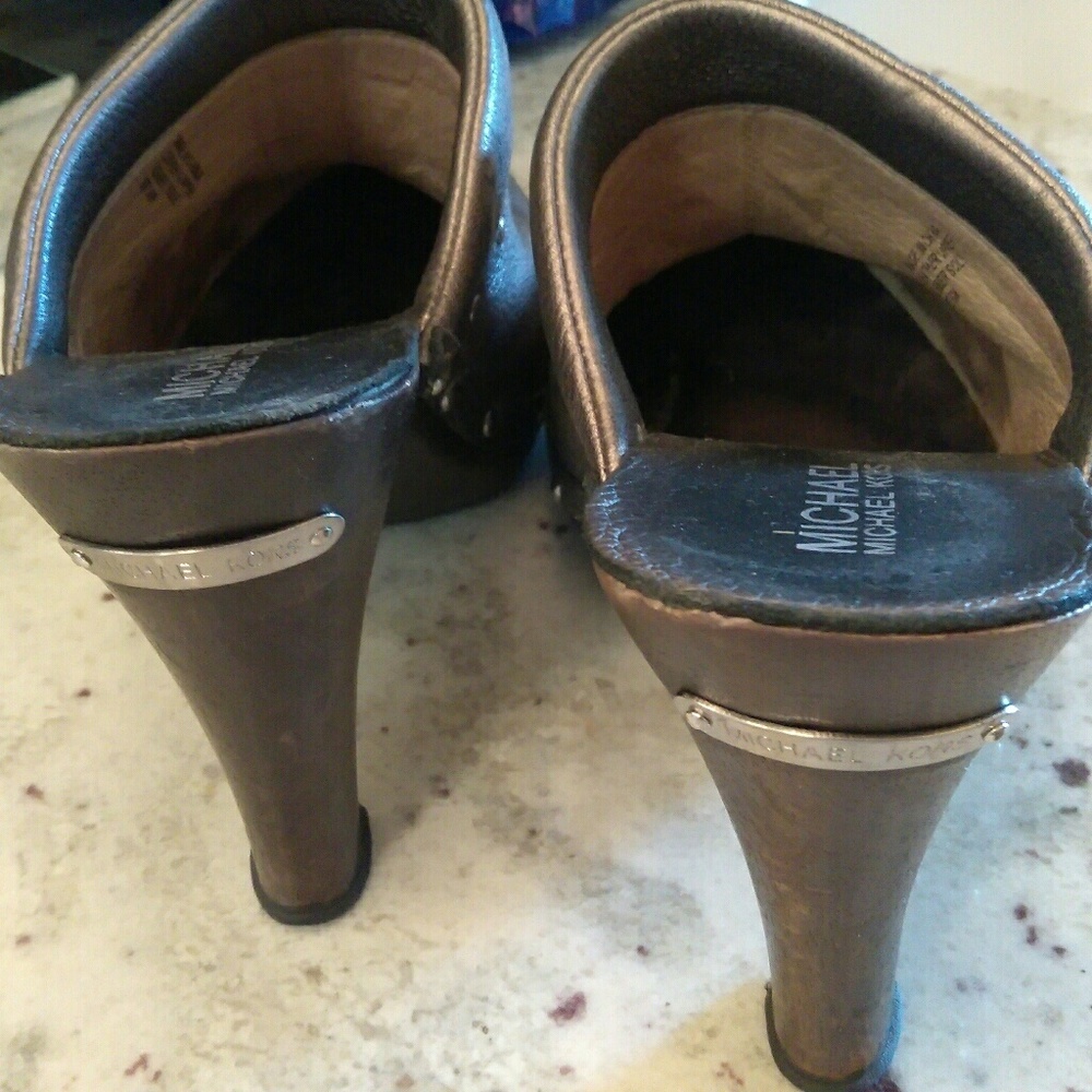 Authentic Michael Kors Leather Clogs - image 4